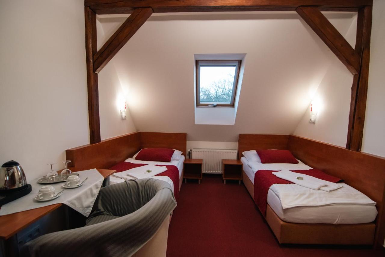 Hotel U Kaple Decin Luaran gambar